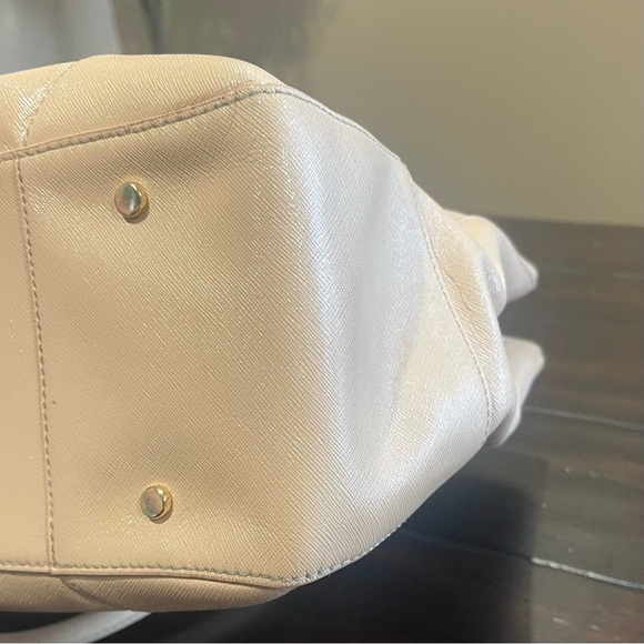 Tory Burch Robinson Tote Nude Bag - Picture 6 of 16